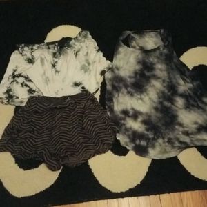 *SOLD* Aerie and American eagle 2 shorts 1 tank
